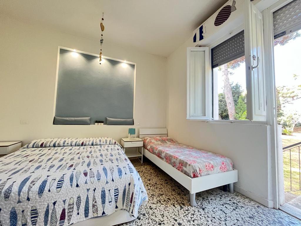 Pineta Apartament ティレニア エクステリア 写真