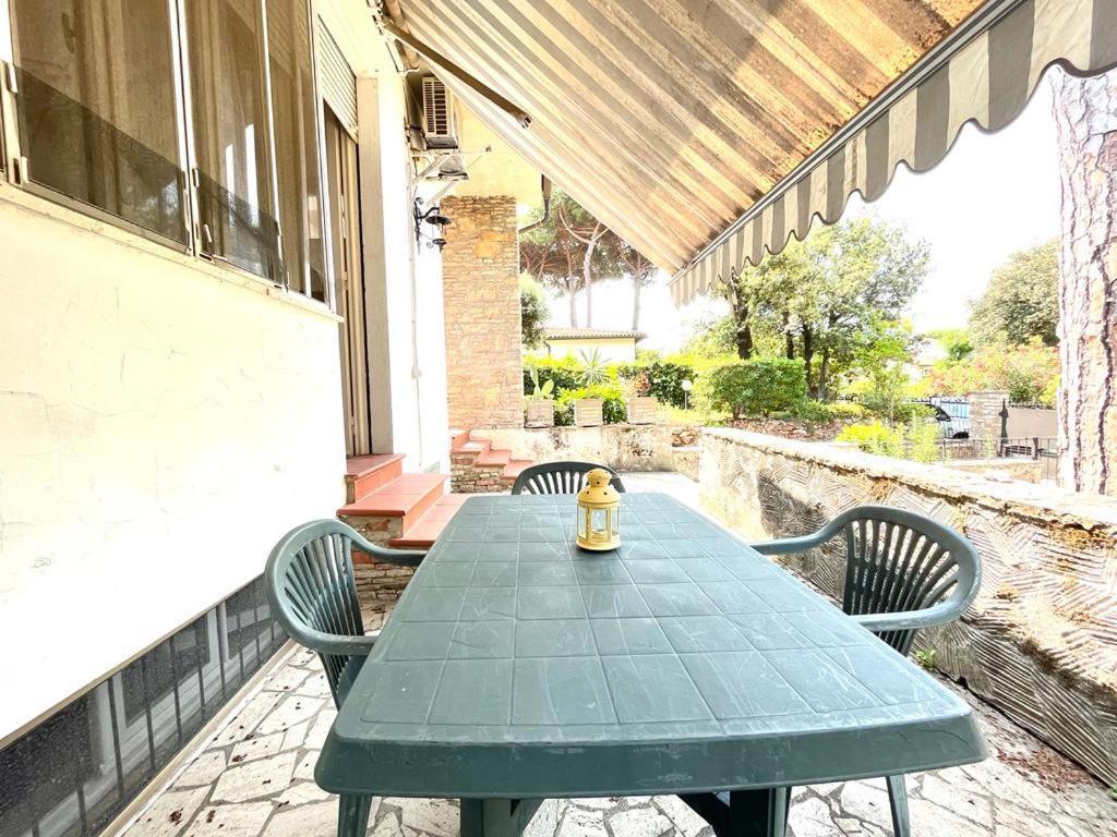 Pineta Apartament ティレニア エクステリア 写真