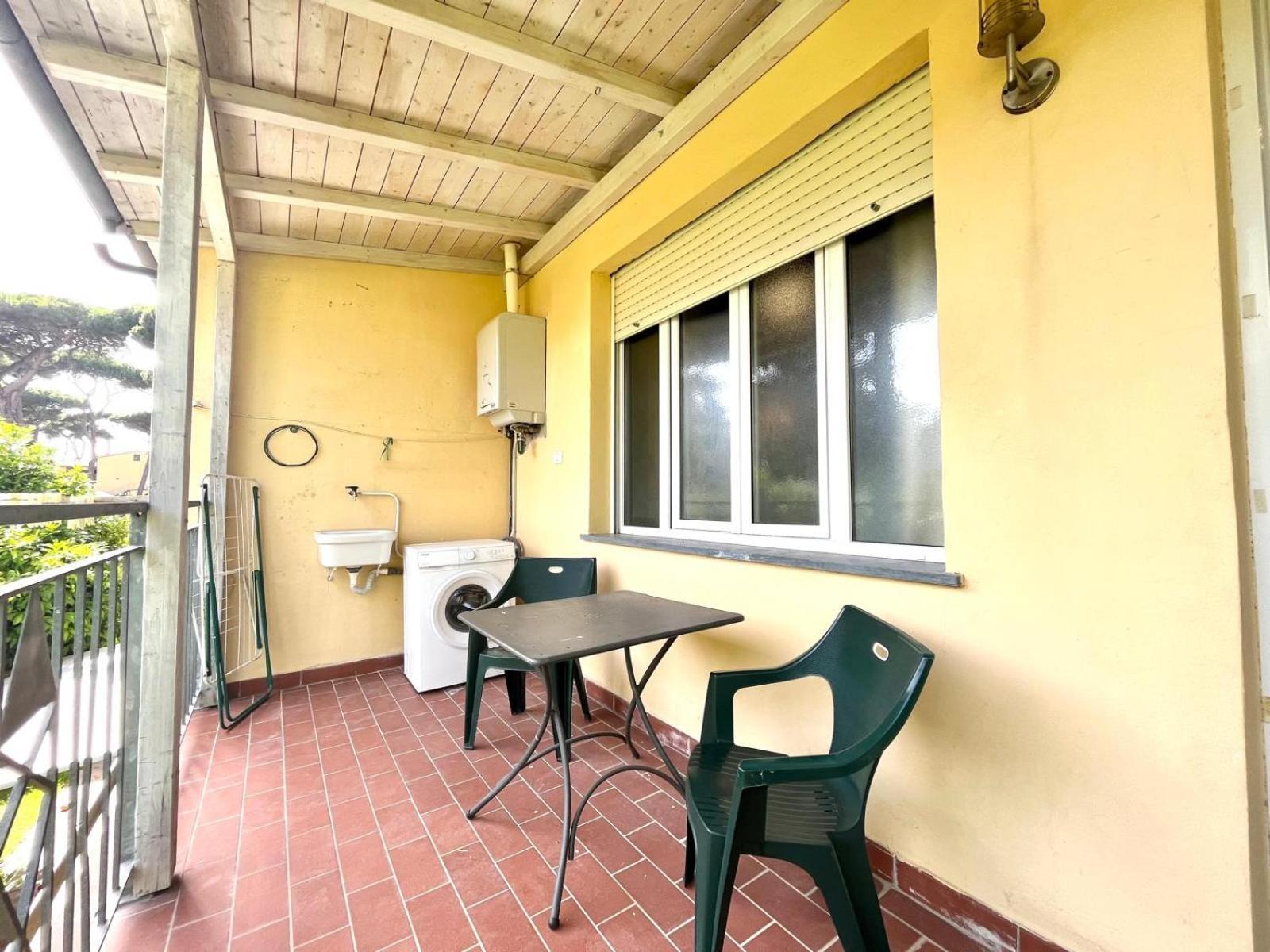 Pineta Apartament ティレニア エクステリア 写真