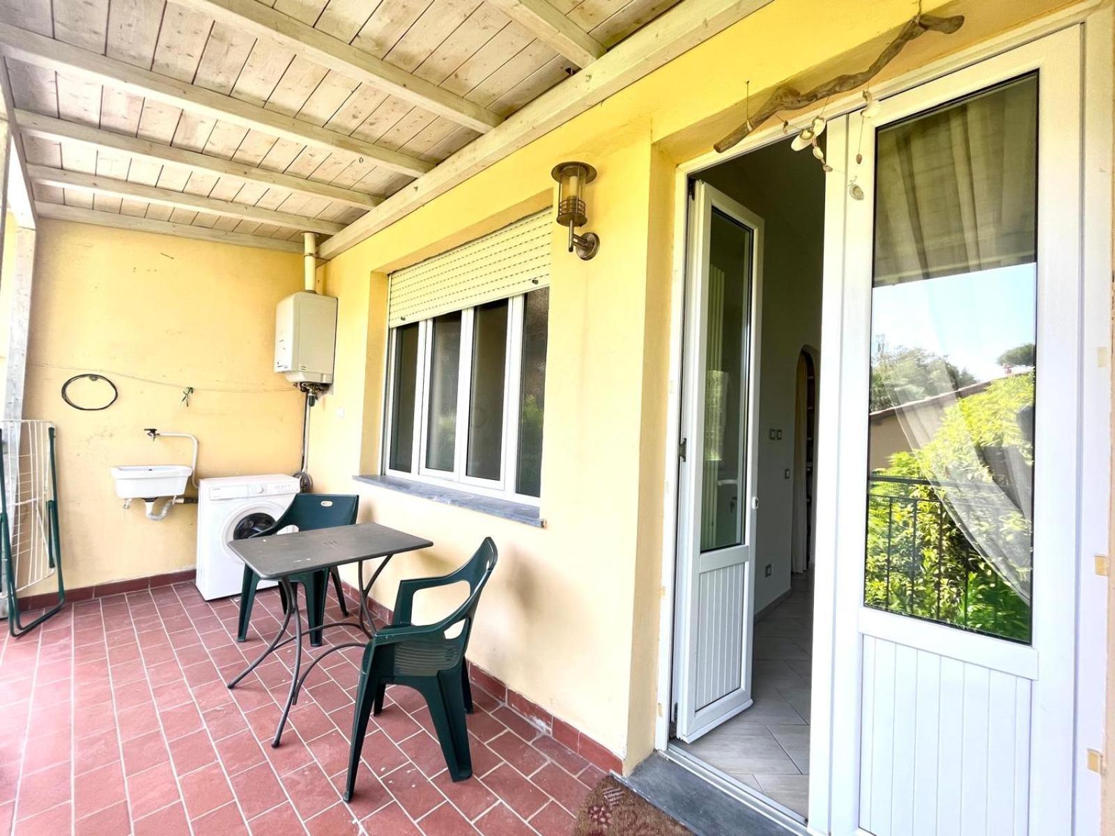 Pineta Apartament ティレニア エクステリア 写真