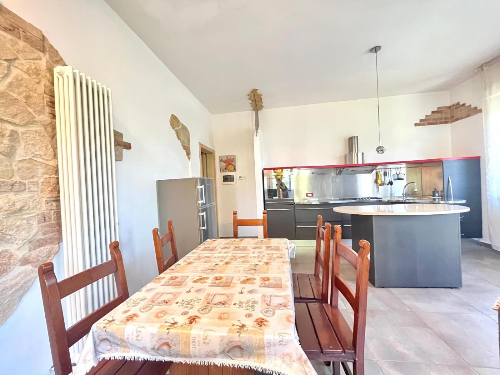 Pineta Apartament ティレニア エクステリア 写真